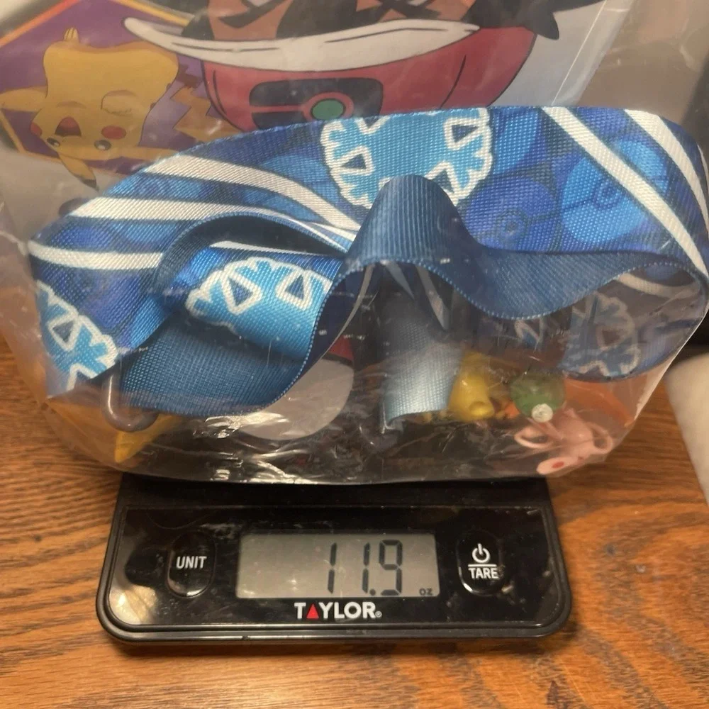 Pokémon Mixed‎ Lot Figures Book Poké Ball Belt Pikachu Eevee Charmander Mewtwo
